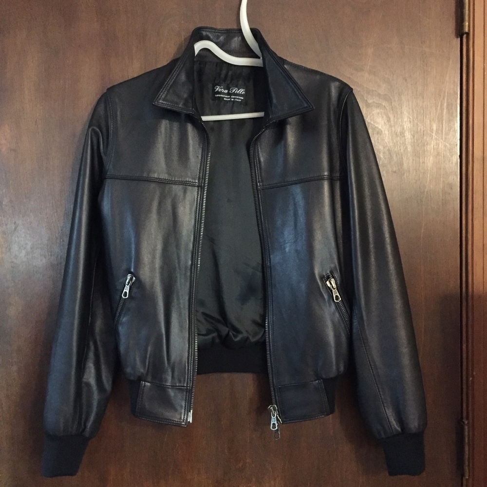 Italian leather jacket 🖤